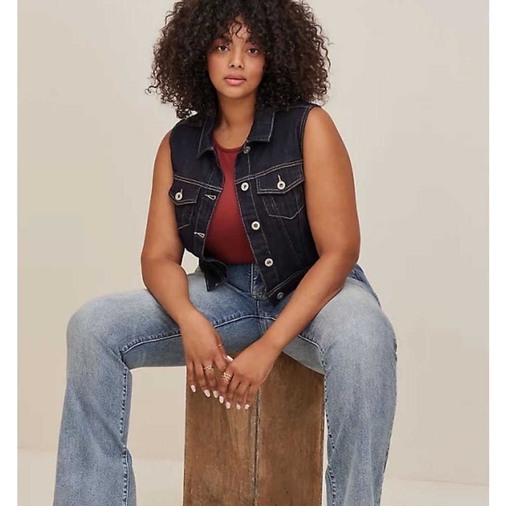 TORRID dark wash denim crop vest!